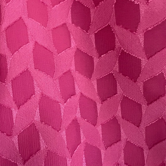 AMANDA UPRICHARD hot pink top - Picture 3 of 6